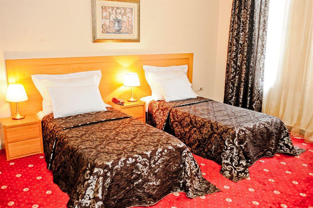 Hotel Doro City Tirana Exterior photo