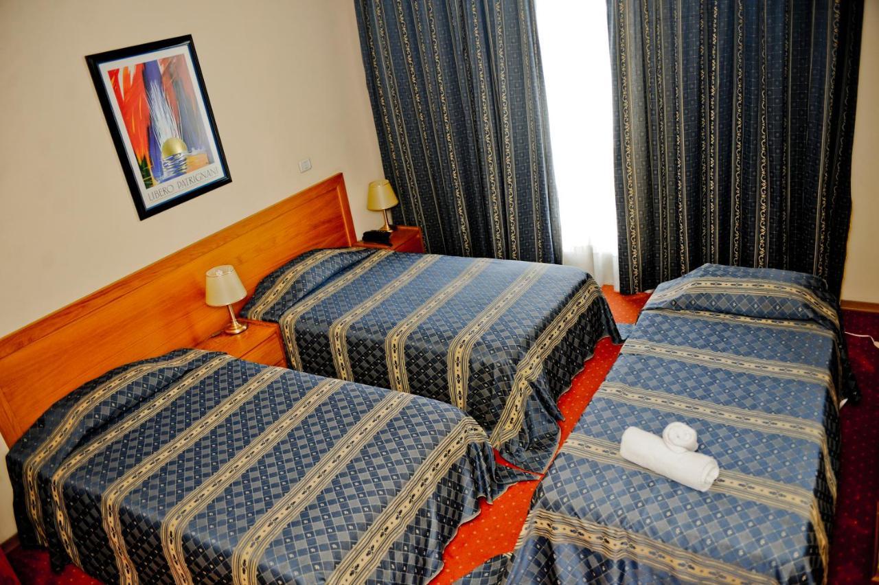 Hotel Doro City Tirana Exterior photo