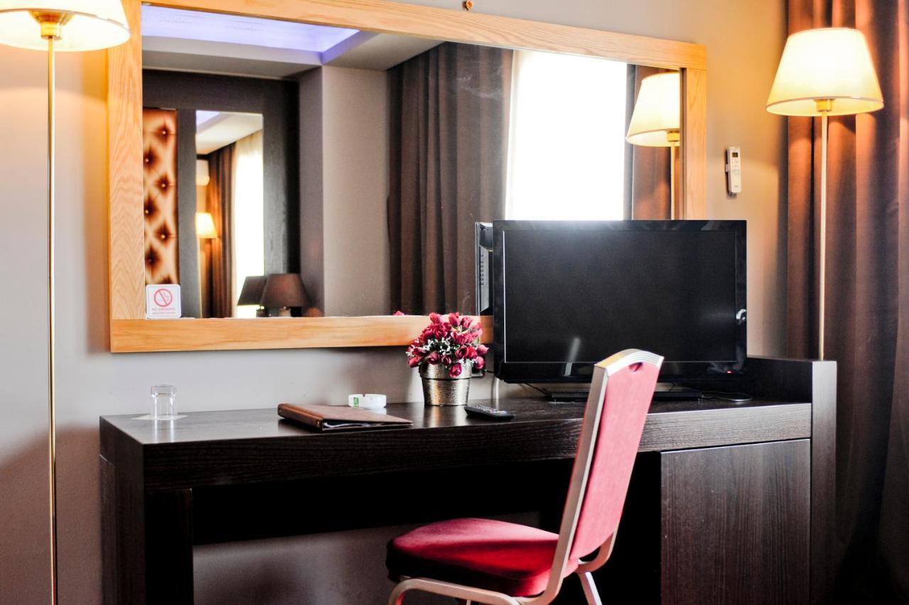 Hotel Doro City Tirana Exterior photo