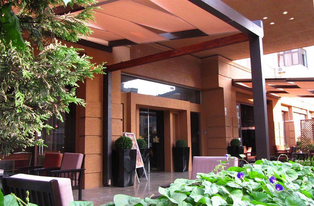 Hotel Doro City Tirana Exterior photo