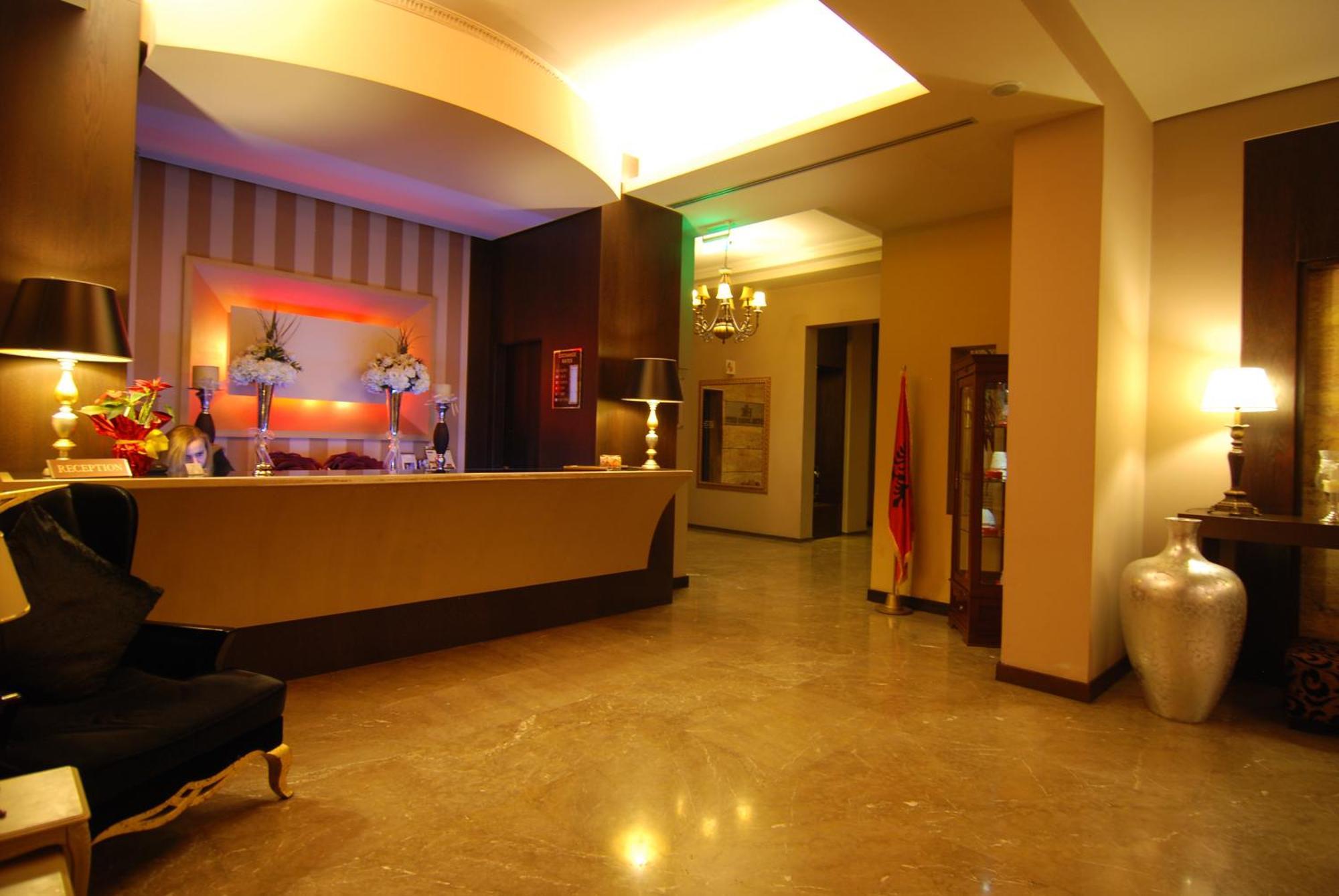 Hotel Doro City Tirana Exterior photo
