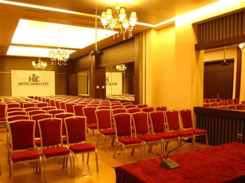 Hotel Doro City Tirana Exterior photo