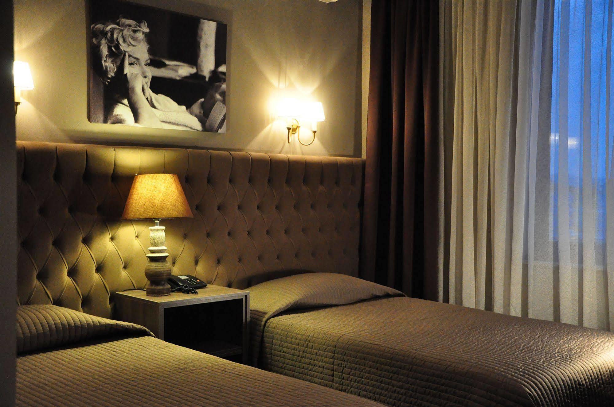Hotel Doro City Tirana Exterior photo